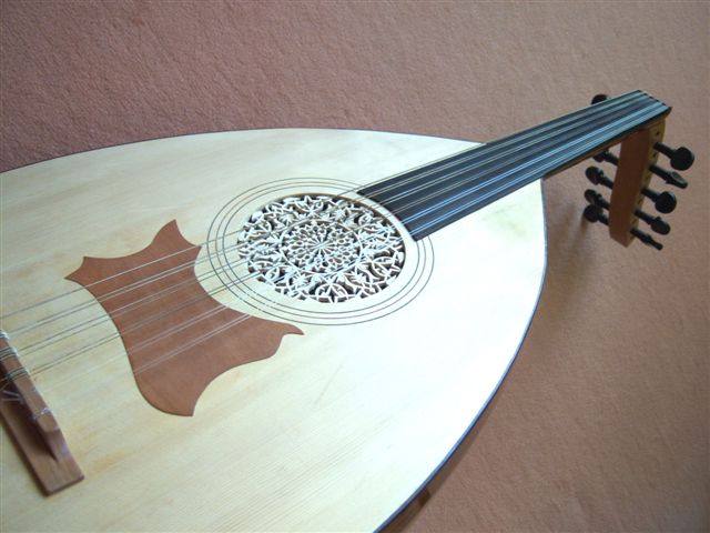 oud table.jpg
