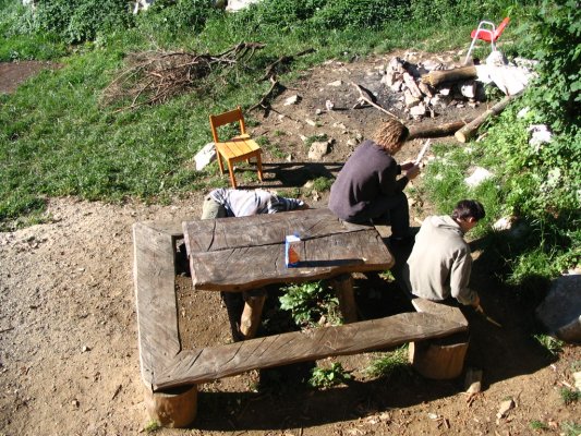 vue d'en haut....ben qu'est ce tu cherches Mikah sous la table??
