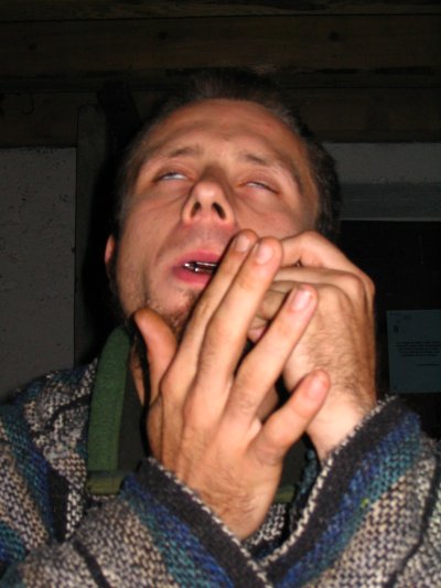 ça y est il est parti là!! on l'a perdu!!! gna quelqu'uuuuuun??