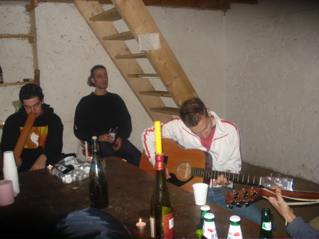 un peu de guitare....JPG